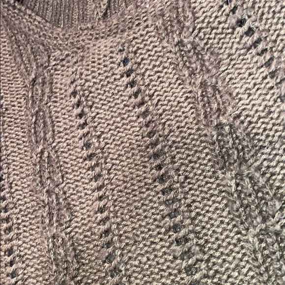 Crop sweater tank - Picture 2 of 4